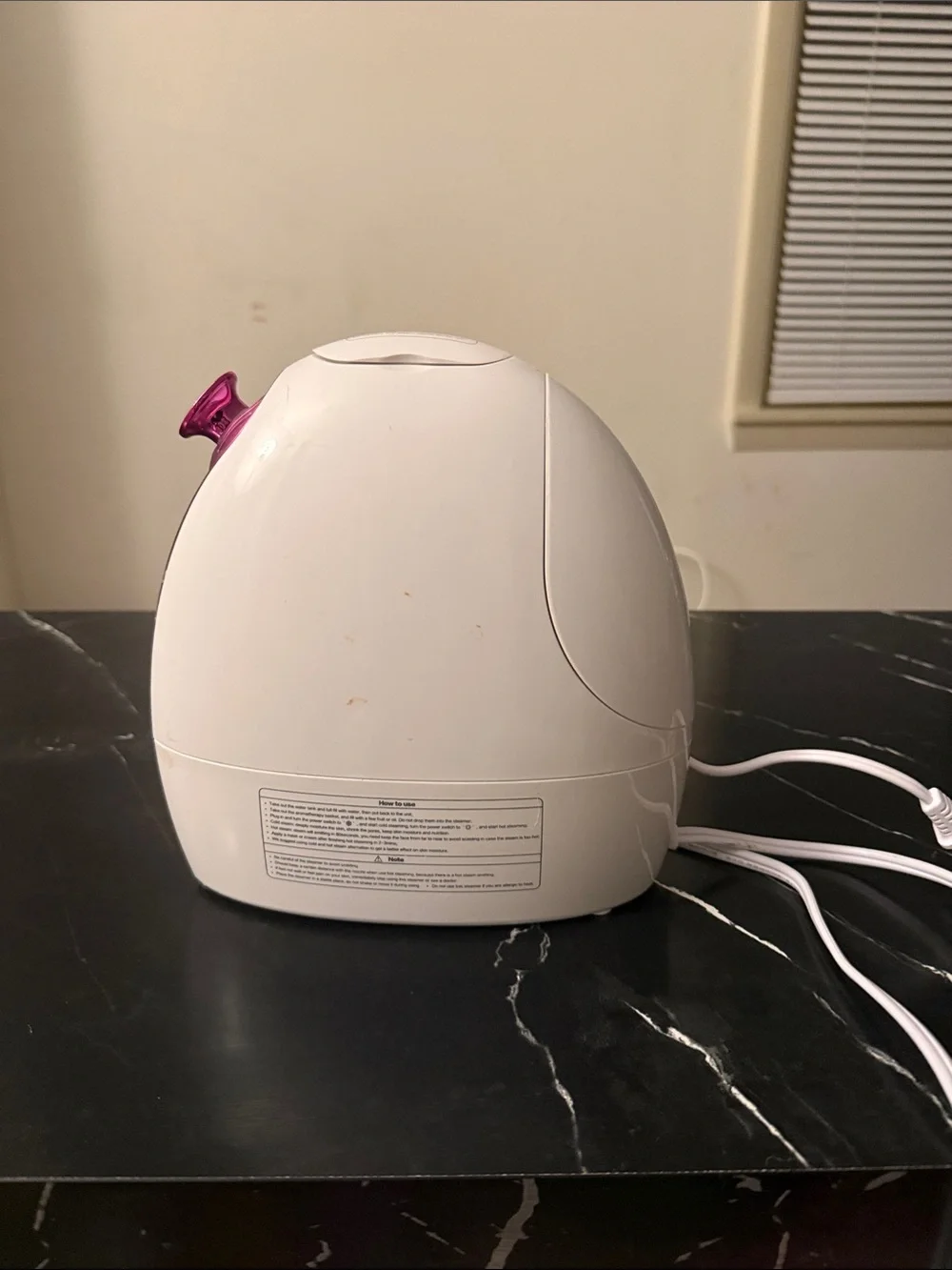 White Personal Humidifier with Pink Nozzle